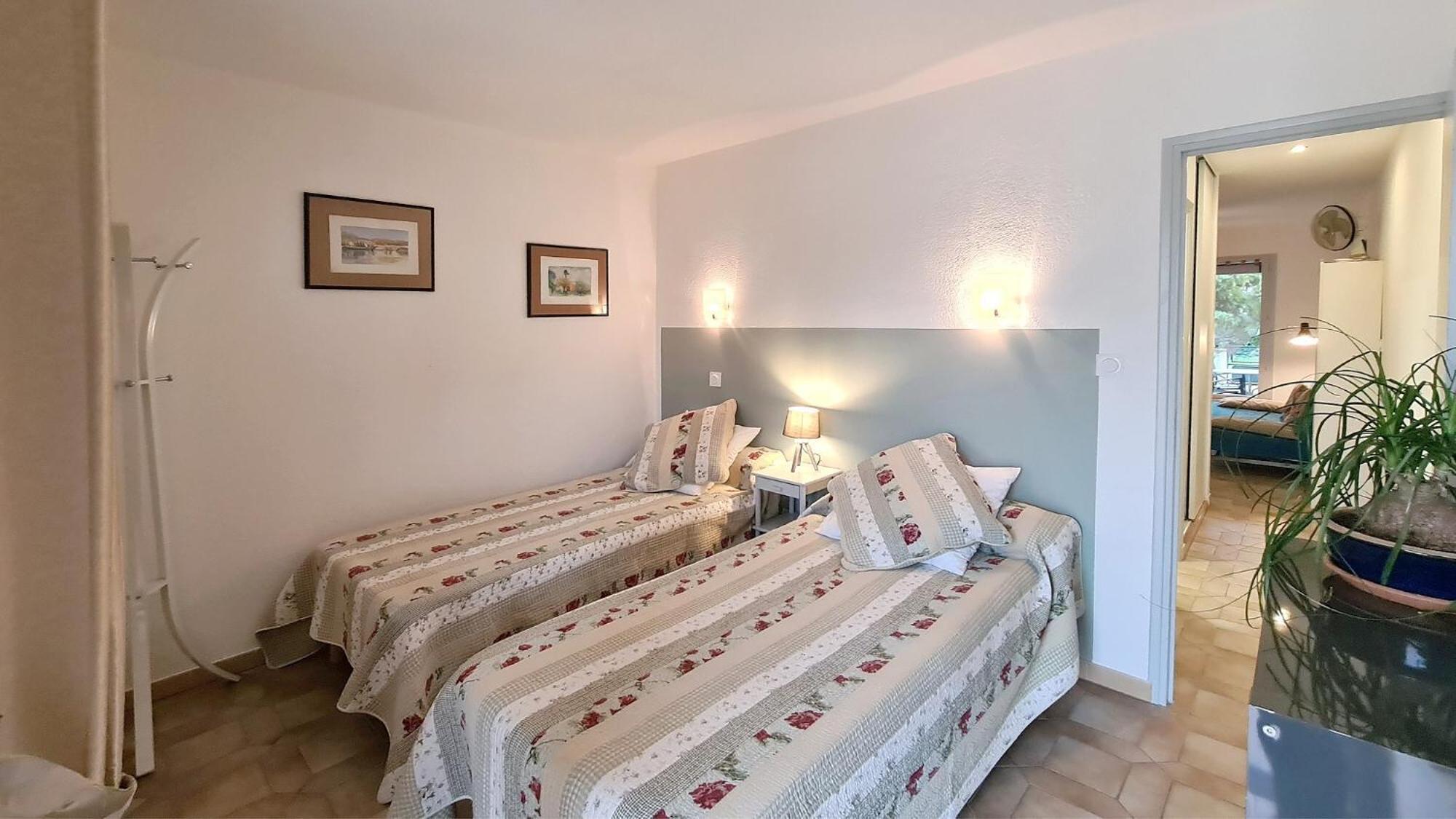 Villa Au Mont Gaussier Saint-Rémy-de-Provence Zimmer foto